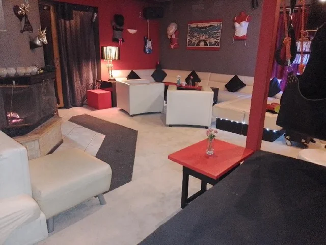 DOPOLEDNÍ MILENECKÁ SWINGERSPARTY